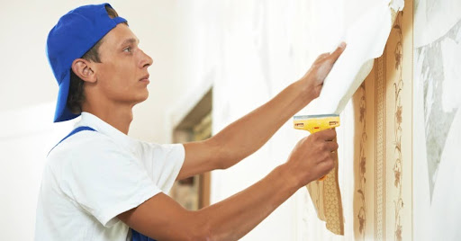 DIY Wallpaper Removal vs Professional Services: Which Option Saves More Time?